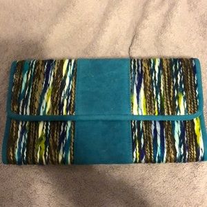 Multicolored large clutch